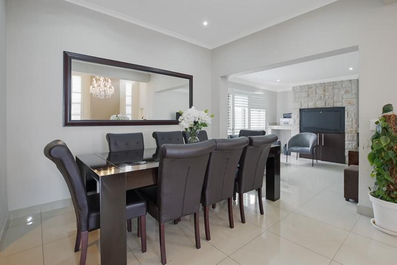 To Let 3 Bedroom Property for Rent in Parklands North Western Cape